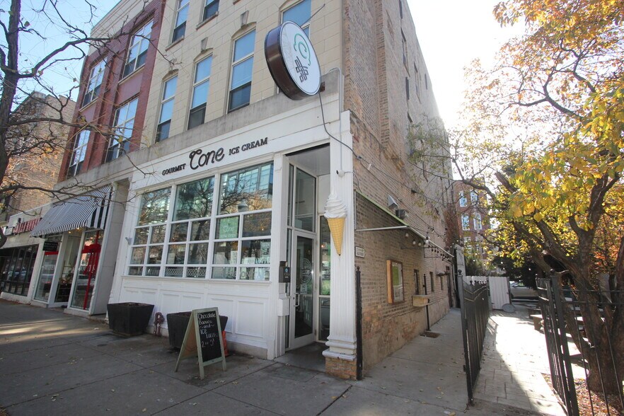 1047 W Madison St, Chicago, IL for lease - Building Photo - Image 1 of 11