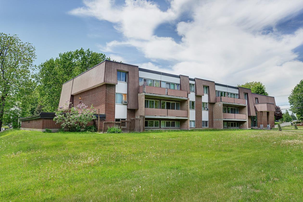 2400 Ch D'oka, Deux-montagnes, QC à vendre Photo principale- Image 1 de 1