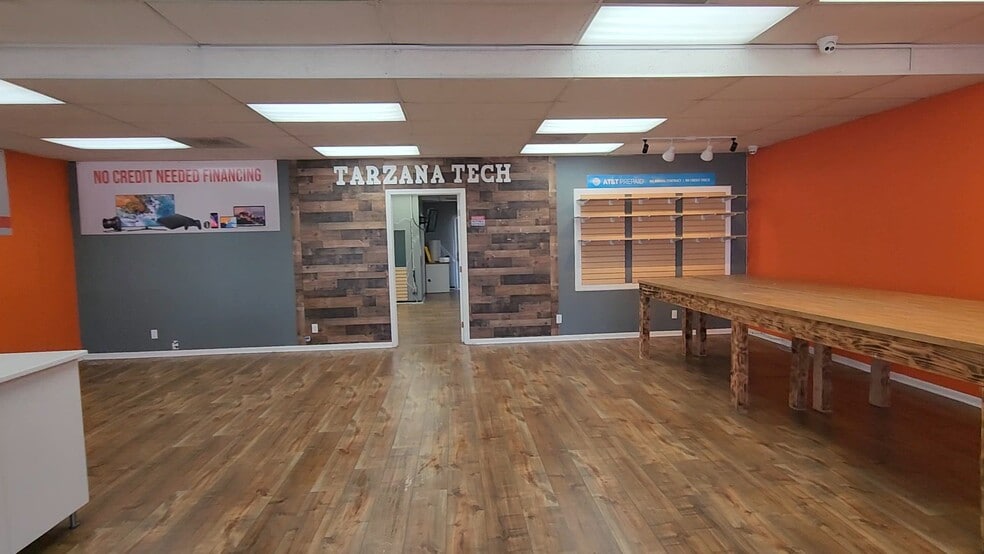 18543-18545 Ventura Blvd, Tarzana, CA for lease - Commercial Listing Video - Image 2 of 8