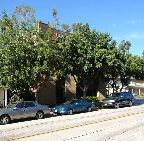1450 W Colorado Blvd, Pasadena, CA for lease - Building Photo - Image 3 of 3