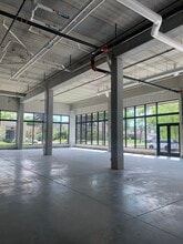 2301 NE California St, Minneapolis, MN for lease Building Photo- Image 2 of 3