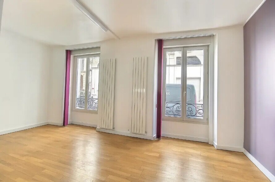 Bureau dans Paris à vendre - Photo du bâtiment - Image 3 de 8