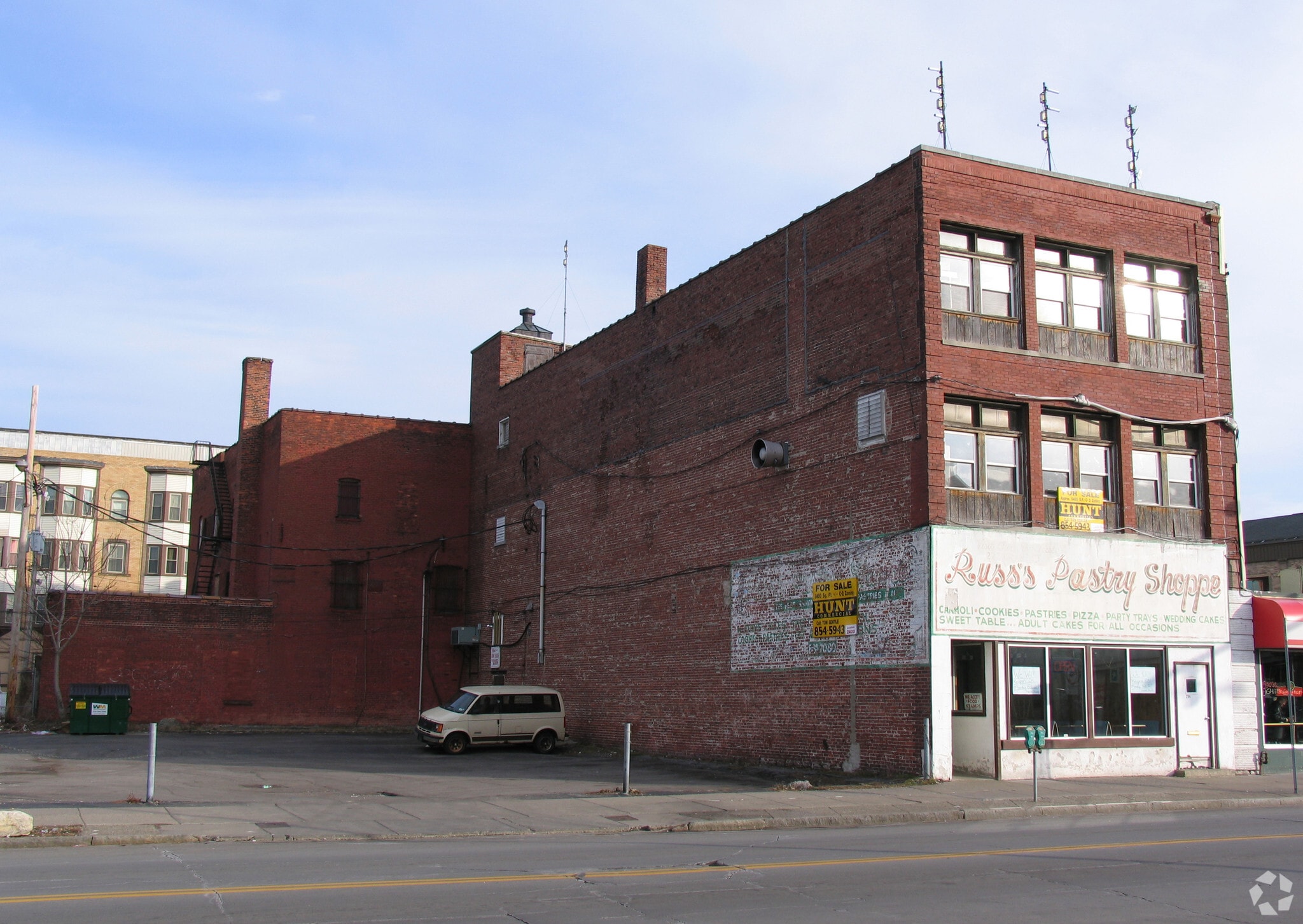294 W Ferry St, Buffalo, NY for lease Primary Photo- Image 1 of 36