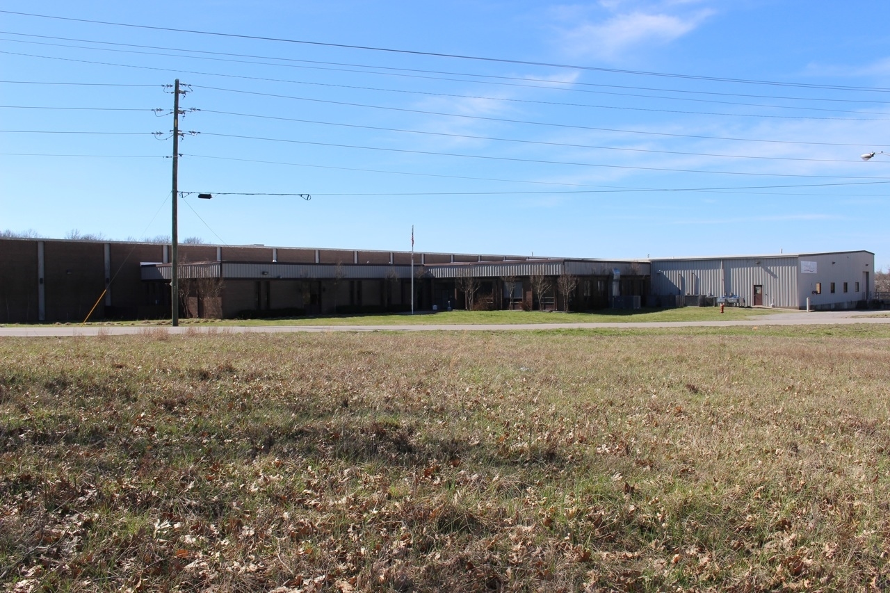 1100 Garrett Pky, Lewisburg, TN à vendre Photo principale- Image 1 de 1