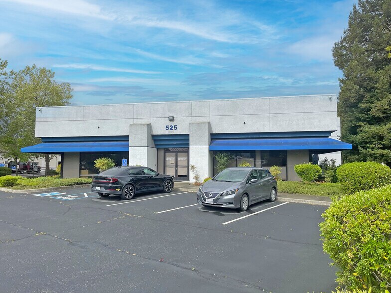 525 Portal St, Cotati, CA à louer - Photo du bâtiment - Image 2 de 3