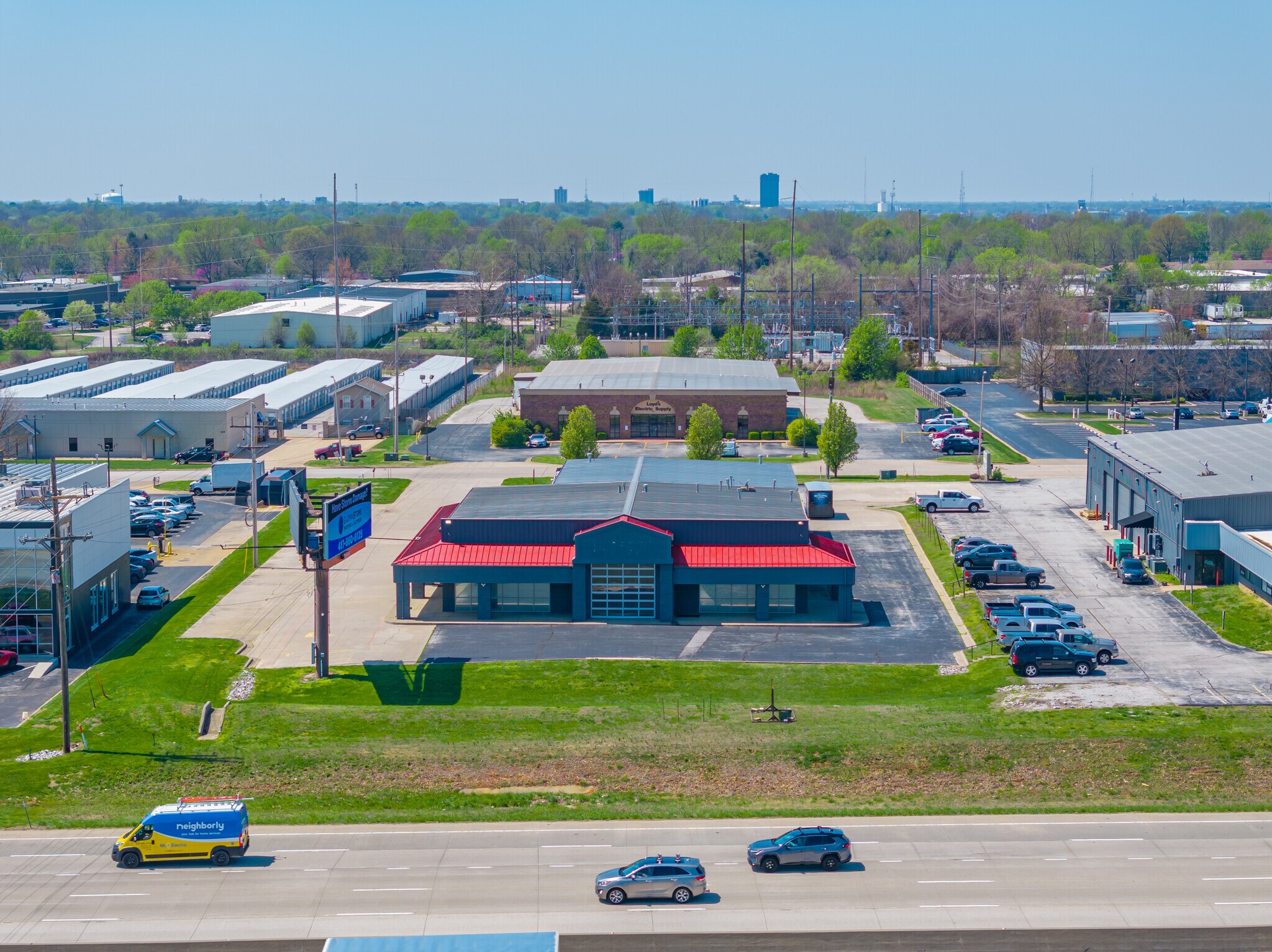 350 S Ingram Mill Rd, Springfield, MO à vendre Photo du bâtiment- Image 1 de 1