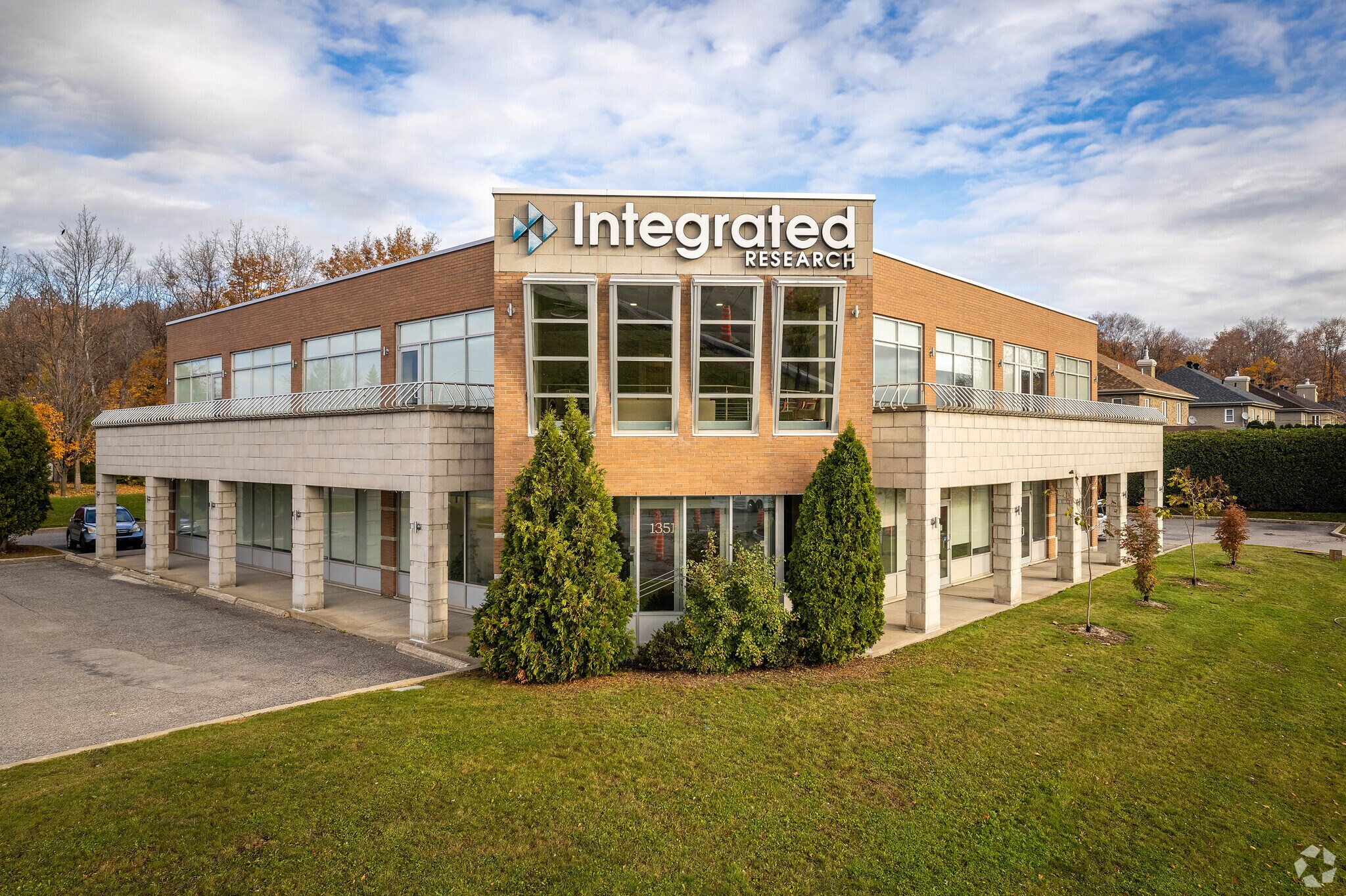 1351 Boul Sunnybrooke, Dollard-des-Ormeaux, QC à vendre Photo principale- Image 1 de 1