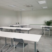 Calle de Salcedo, Madrid, Madrid for lease Interior Photo- Image 2 of 12
