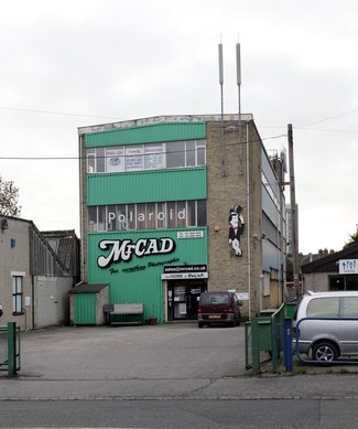 Plus de détails pour 64-68 Windmill Rd – à vendre