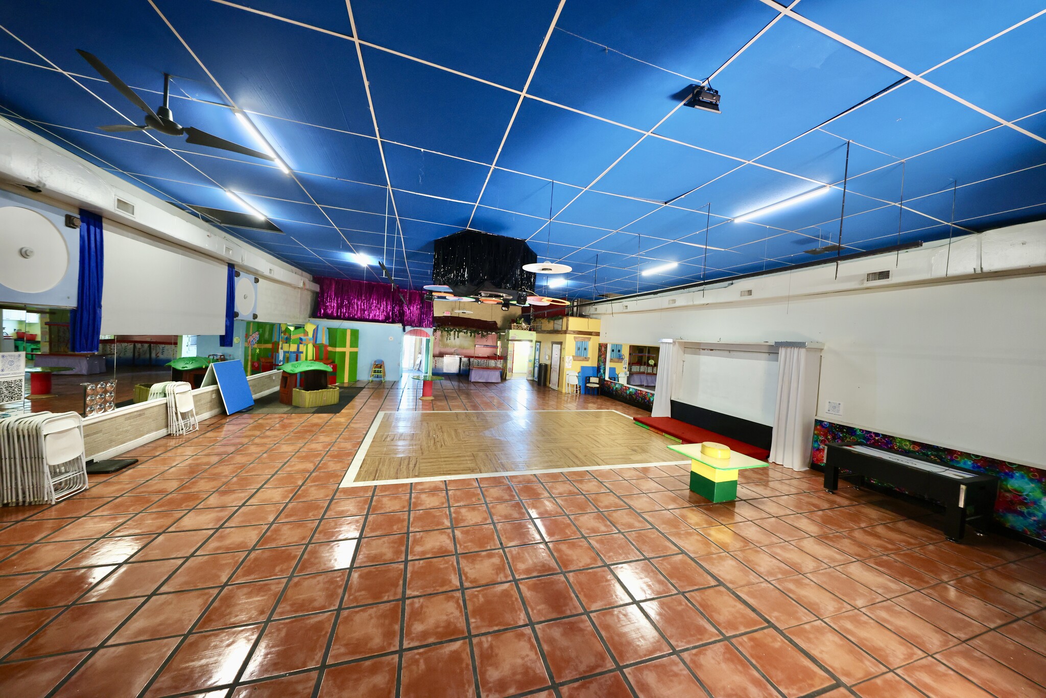 774-798 W 84th St, Hialeah, FL for lease Primary Photo- Image 1 of 10