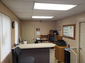 4395 Lisa Dr, Tipp City, OH for lease Interior Photo- Image 1 of 5