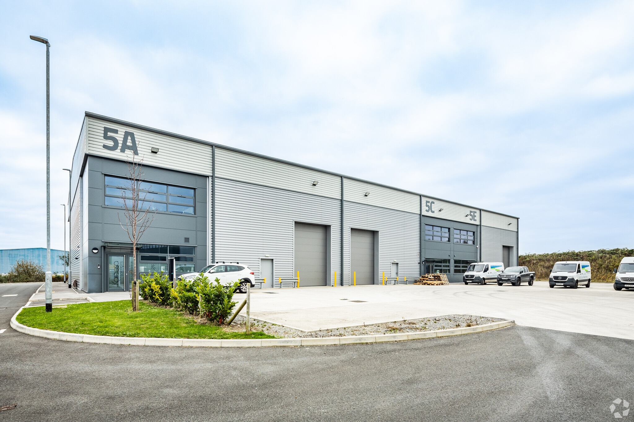 Triumph Business Park, Liverpool for lease Primary Photo- Image 1 of 5