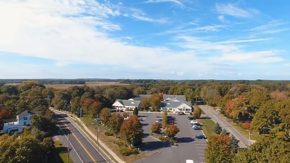 1116 Main Rd, Riverhead, NY for sale - Aerial - Image 2 of 4