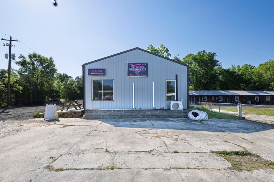 508 Travis Ave, Saluda, SC à vendre - Photo du bâtiment - Image 3 de 19