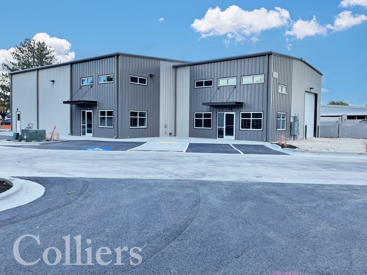 1586 N Debra Dr, Nampa, ID for lease Primary Photo- Image 1 of 9