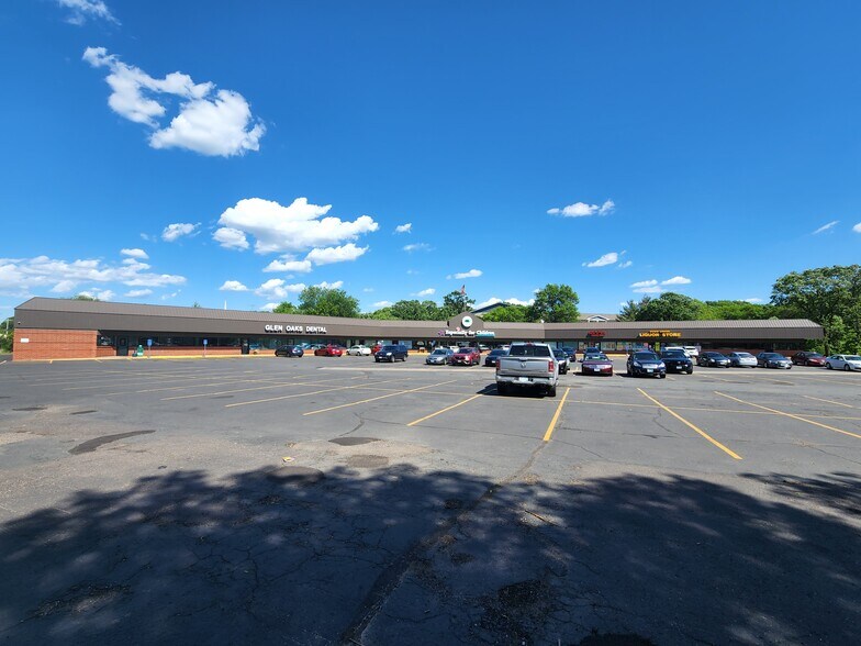 2-4 Pine Dr, Circle Pines, MN for lease - Primary Photo - Image 1 of 14