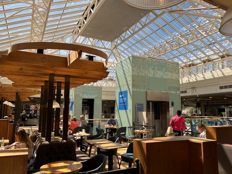 High St, Falkirk for lease - Interior Photo - Image 2 of 5