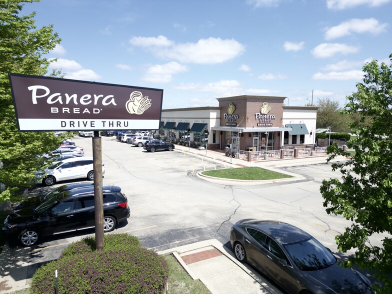 1903 Convenience Pl, Champaign, IL for sale - Building Photo - Image 2 of 12