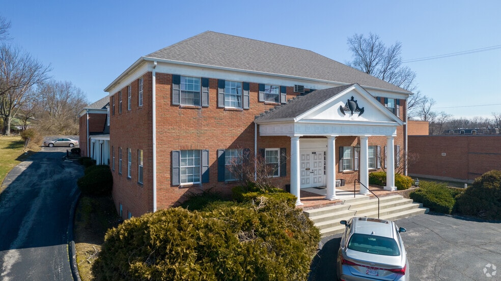 6660 N High St, Columbus, OH for sale - Building Photo - Image 2 of 27