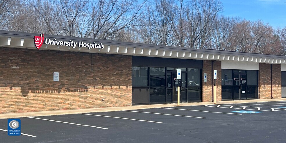 101 Cooper Foster Park Rd, Amherst, OH à louer - Photo du bâtiment - Image 3 de 5