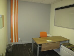 5460 Babcock Rd, San Antonio, TX for lease Interior Photo- Image 1 of 9
