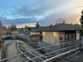 7688 SW Capitol Hwy, Portland, OR à louer Photo du bâtiment- Image 2 de 29