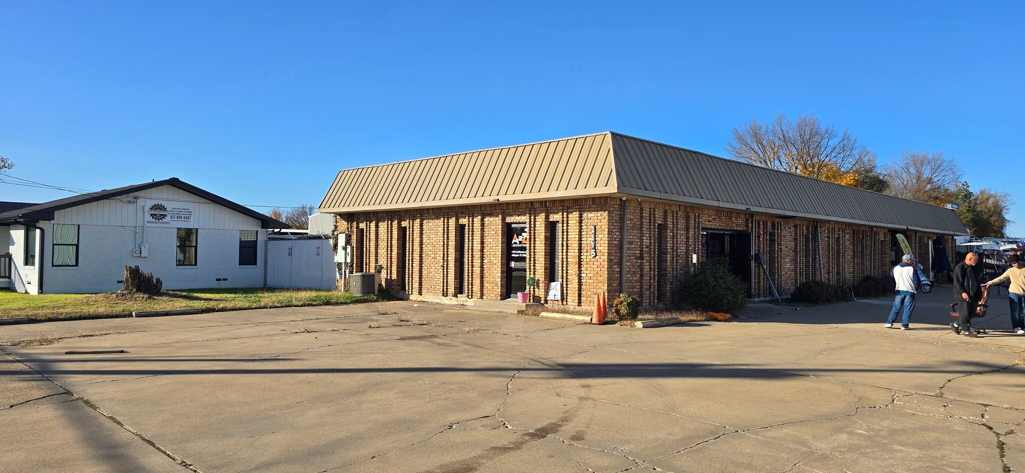 1115 California Ln, Arlington, TX à louer Photo du bâtiment- Image 1 de 1