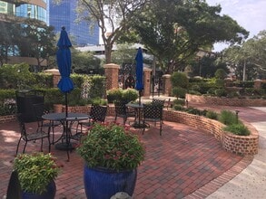 100 3rd St S, Saint Petersburg, FL for lease Interior Photo- Image 2 of 4