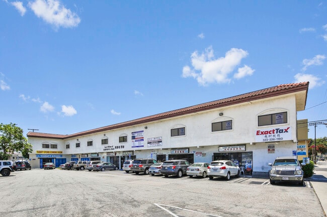 More details for 2310 Pasadena Ave, Los Angeles, CA - Retail for Lease