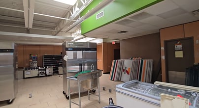 66 S Franklin St, Hempstead, NY à louer Photo intérieure- Image 2 de 42