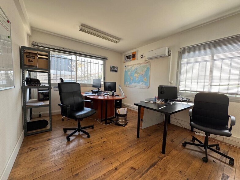 Office in Cugnaux for lease - Building Photo - Image 1 of 9