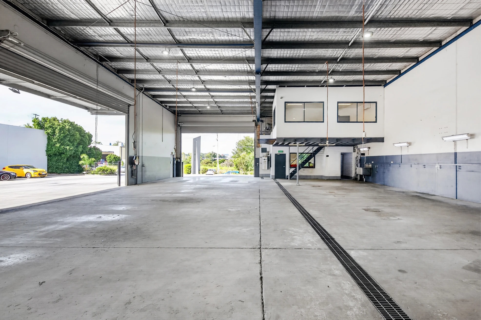 220 Beverley St, Morningside for lease Interior Photo- Image 1 of 14