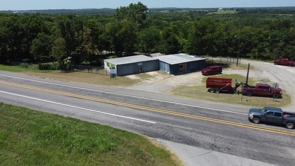 4827 N Hwy 91 & 4614 Stinson Rd, Denison, TX à vendre - Photo du bâtiment - Image 2 de 5