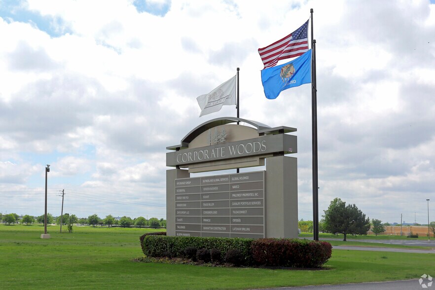 4500 S 129th East Ave, Tulsa, OK à louer - Photo du bâtiment - Image 3 de 23