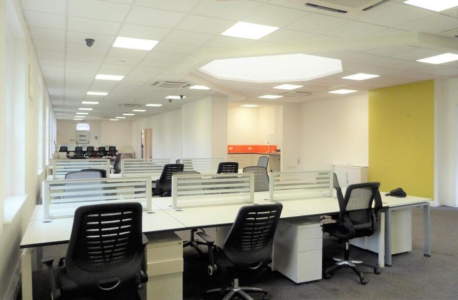 Lower Bethesda St, Stoke On Trent for lease - Building Photo - Image 3 of 9