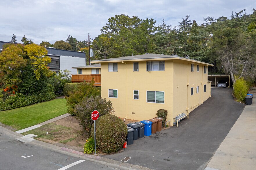 500 Vía Hidalgo, Greenbrae, CA à vendre - Photo du bâtiment - Image 2 de 23