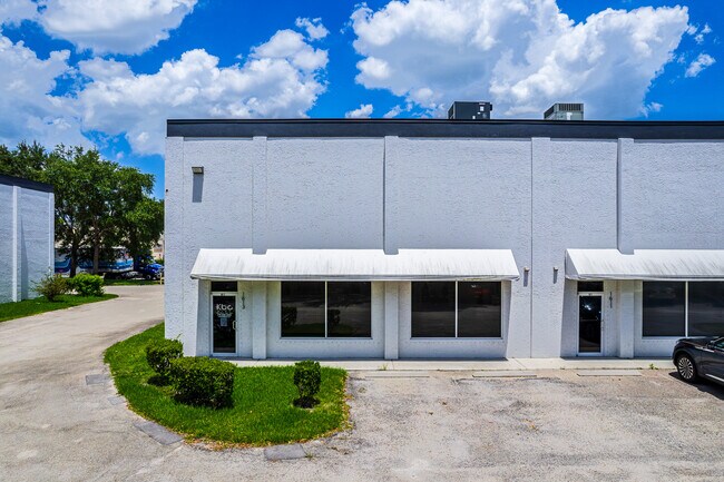 More details for 1605-1613 91st Ct, Vero Beach, FL - Flex for Sale