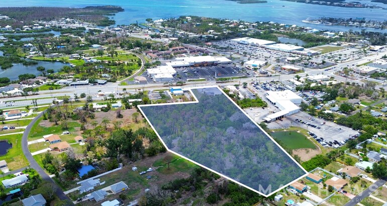 1912 S McCall Rd, Englewood, FL for sale - Building Photo - Image 1 of 3