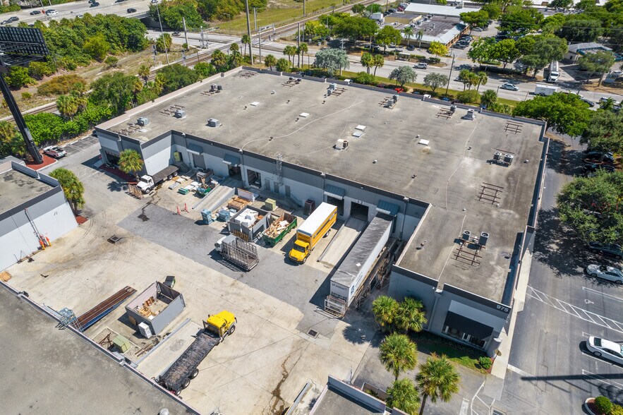 955 S Congress Ave, Delray Beach, FL à louer - Photo du bâtiment - Image 3 de 11