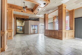 4601 S Loop 289, Lubbock, TX for lease Building Photo- Image 1 of 6