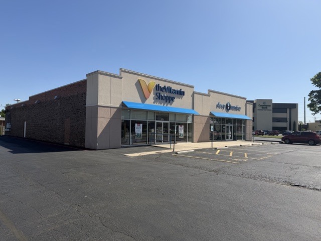 1315 E Battlefield St, Springfield, MO for lease - Primary Photo - Image 1 of 3