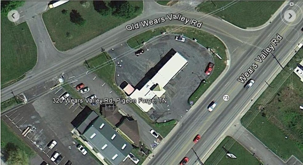 320 Wears Valley Rd, Pigeon Forge, TN à vendre - Photo du bâtiment - Image 1 de 5