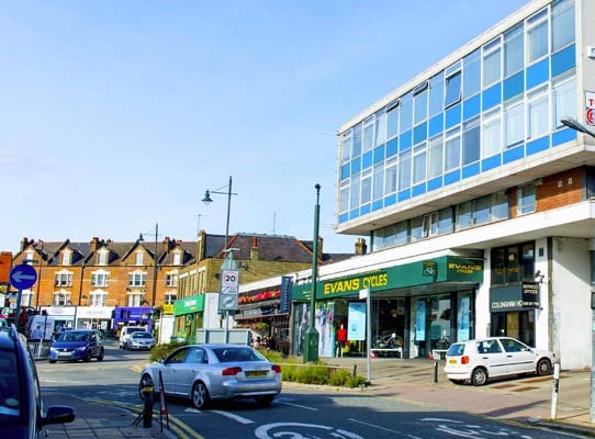 6-12 Gladstone Rd, London for lease - Building Photo - Image 3 of 6