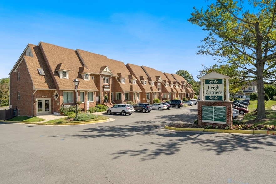 1142-1148 Walker Rd, Great Falls, VA for sale - Building Photo - Image 1 of 7