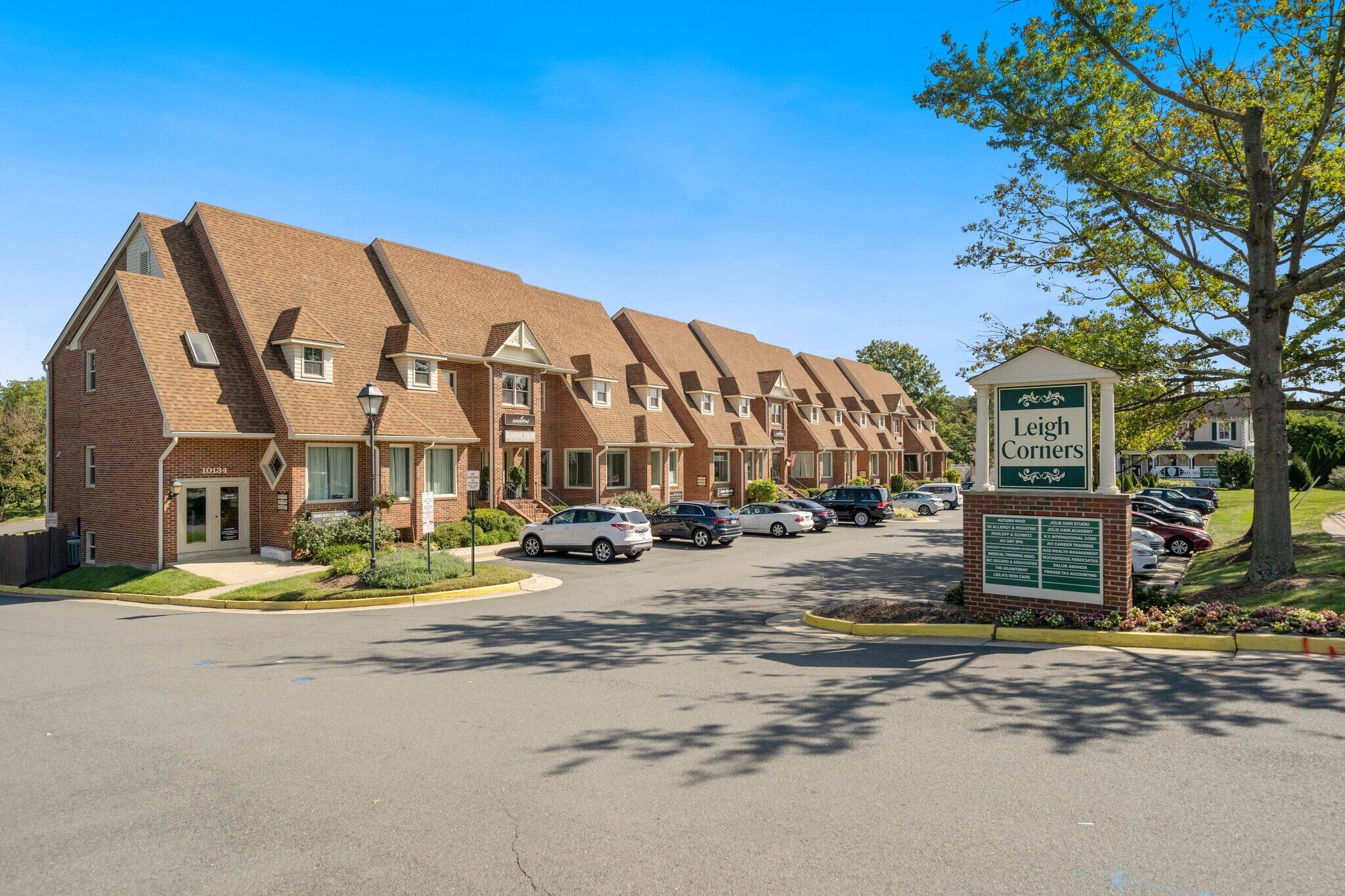1142-1148 Walker Rd, Great Falls, VA à vendre Photo du bâtiment- Image 1 de 8