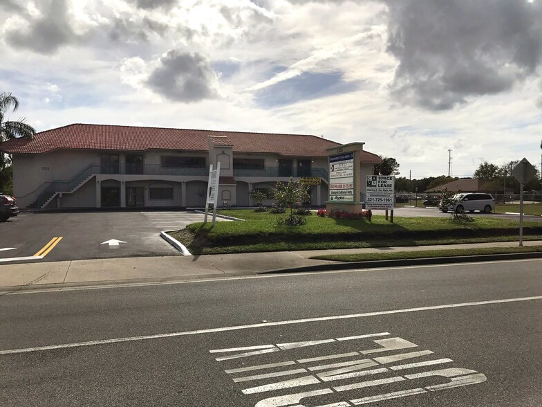 1326 SE Malabar Rd, Palm Bay, FL à vendre - Photo du bâtiment - Image 3 de 7