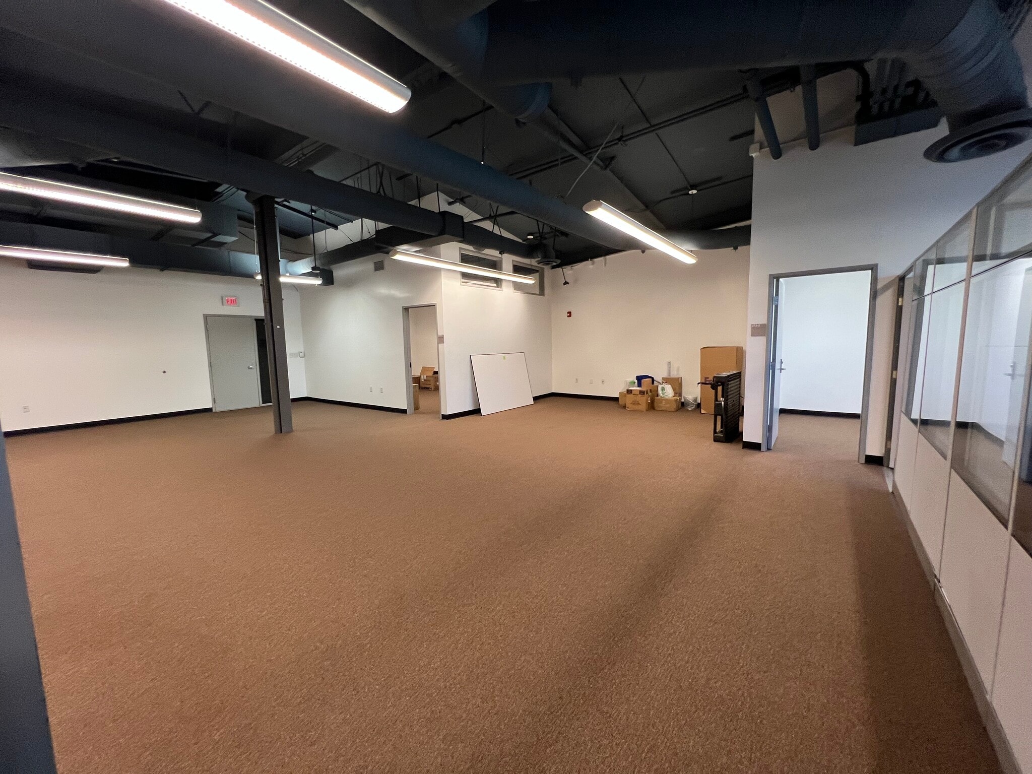 3660 W Temple Ave, Pomona, CA à louer Photo intérieure- Image 1 de 13