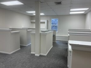 280 Talcottville Rd, Vernon, CT à louer Photo intérieure- Image 2 de 7