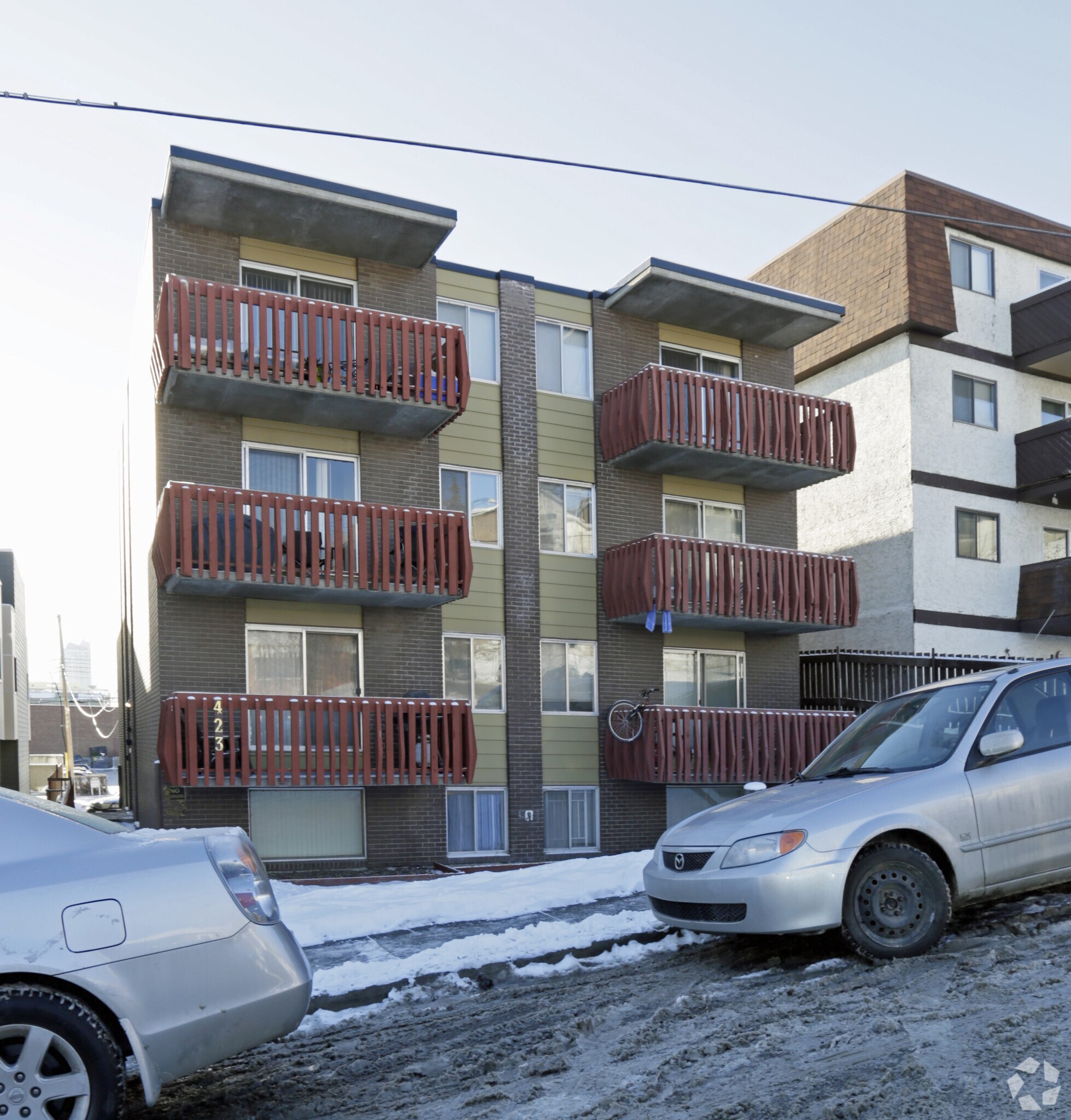 423 1st Ave NE, Calgary, AB for sale Primary Photo- Image 1 of 1