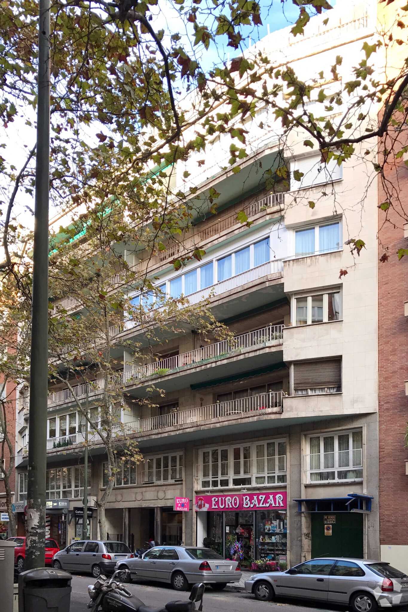 Calle de Edgar Neville, 30, Madrid, Madrid for lease Primary Photo- Image 1 of 2